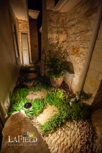 LaField-Landscape-Lighting pathway-lighting-alley